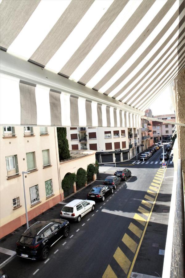 Appartement T3 Plein Centre Saint-Raphaël Exteriör bild