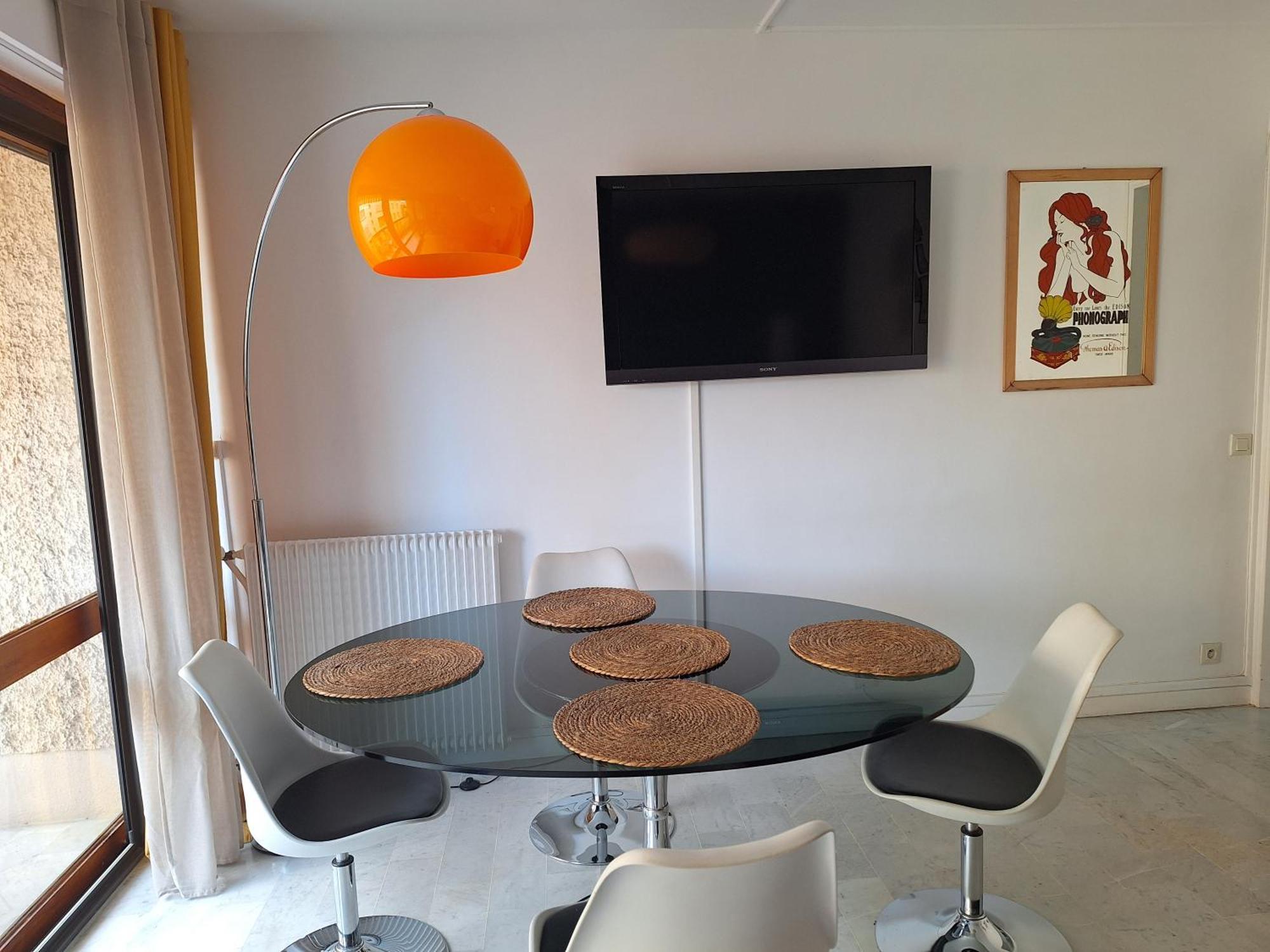 Appartement T3 Plein Centre Saint-Raphaël Exteriör bild